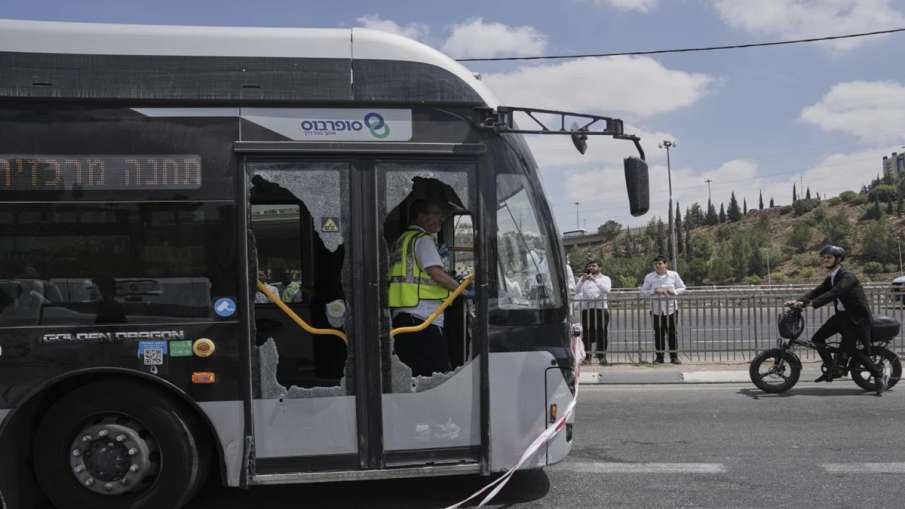 A Major Terrorist attack in Jerusalem, indiscriminate firing on bus; 6 killed, 15 injured